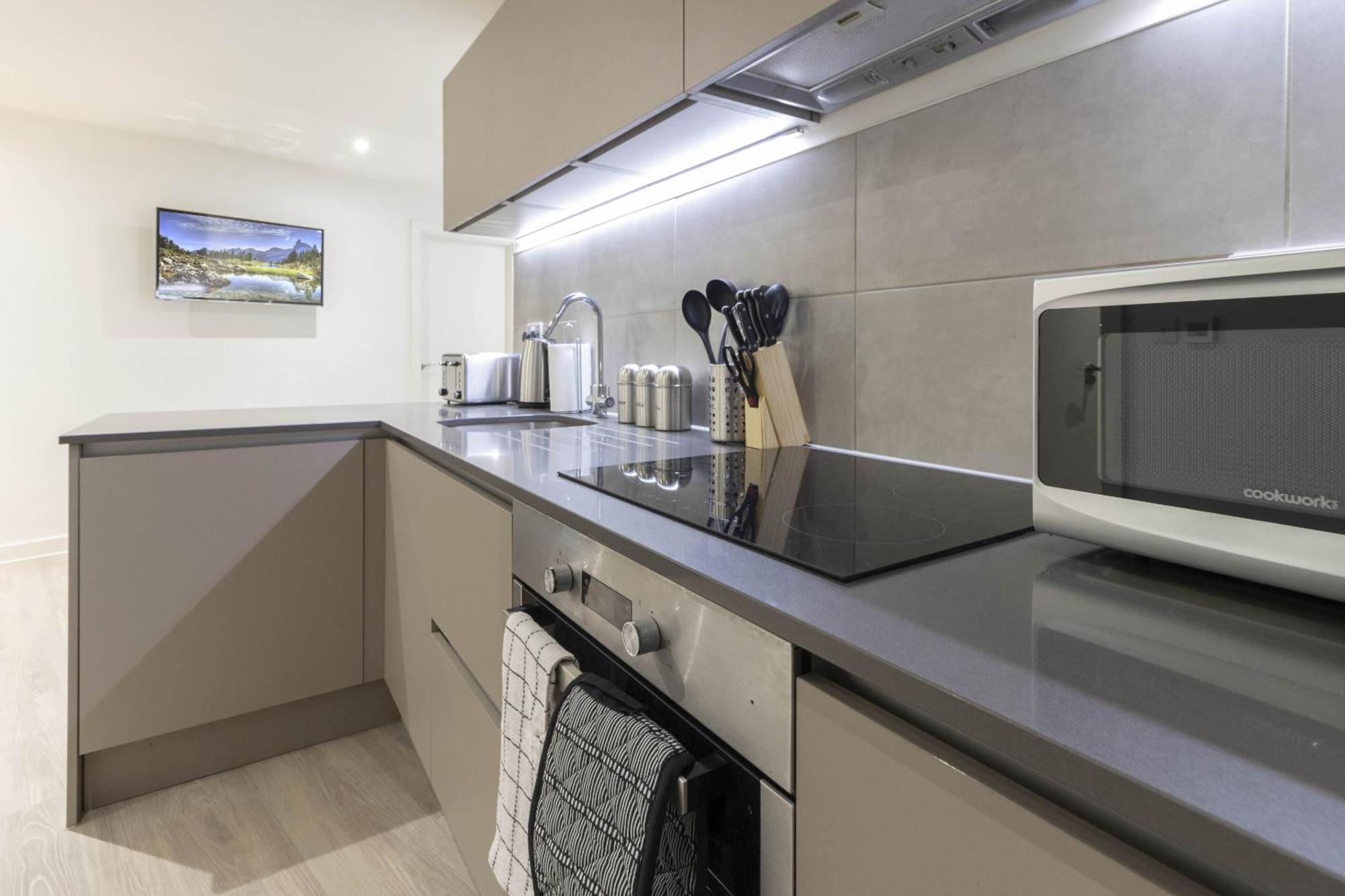 Linacre 11 - Modern 2 Bed Behind The Cathedral With Free Parking And Fast Wifi Appartement Exeter Buitenkant foto